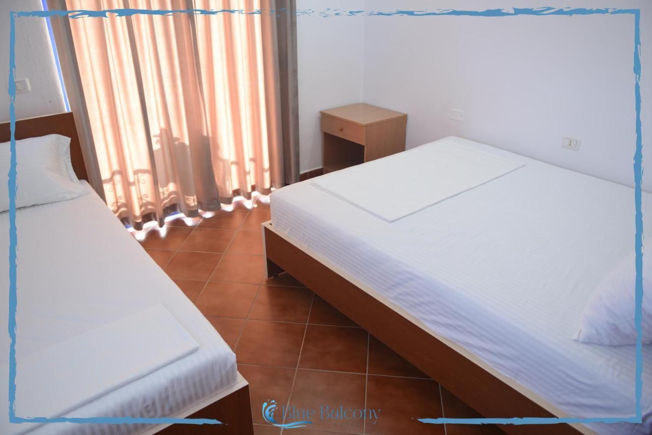 Blue Balcony Hotel 格勒姆 外观 照片